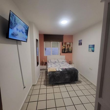 Habitacion Muy Centrica. กรานาดา ภายนอก รูปภาพ