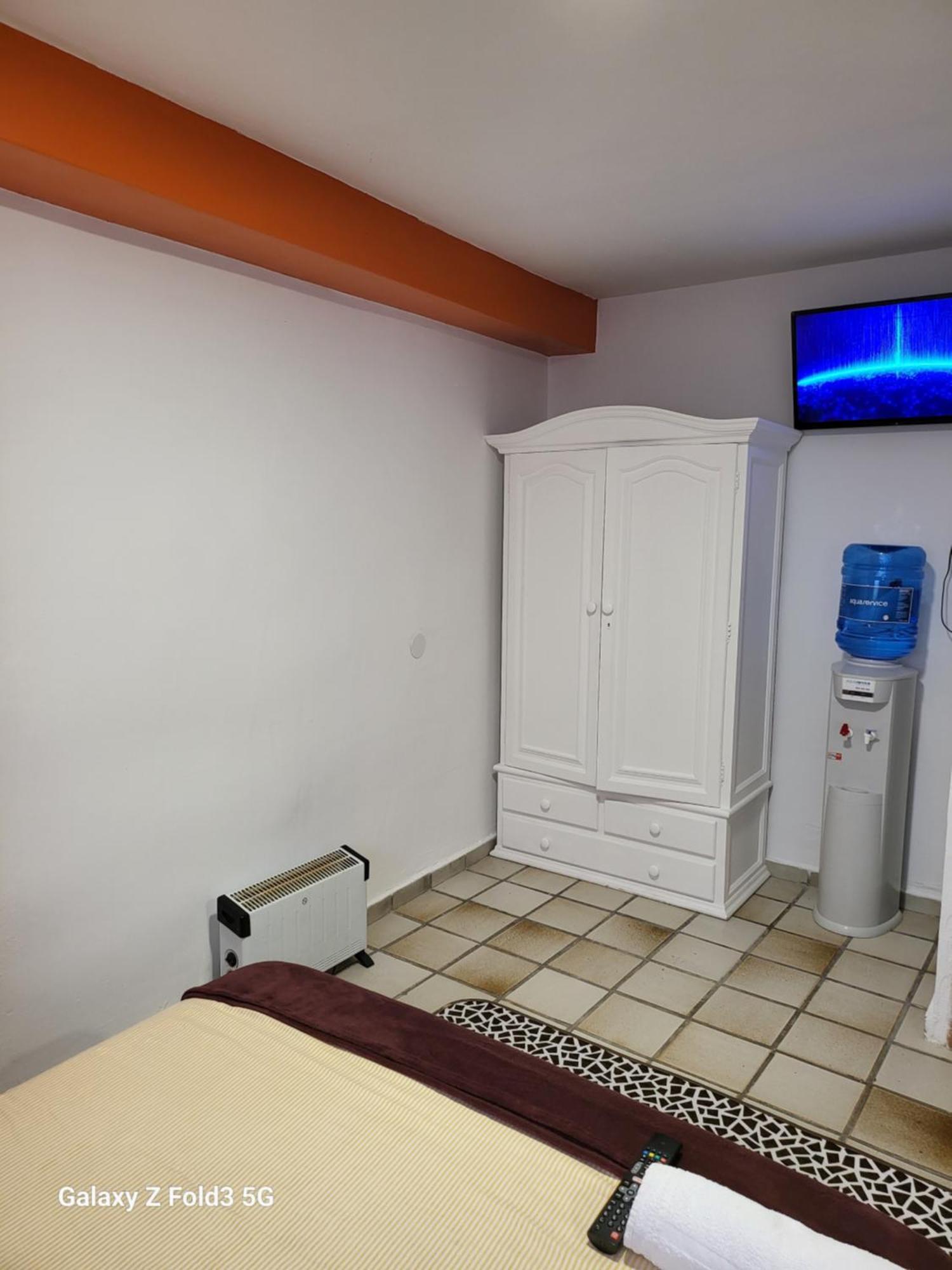 Habitacion Muy Centrica. กรานาดา ภายนอก รูปภาพ