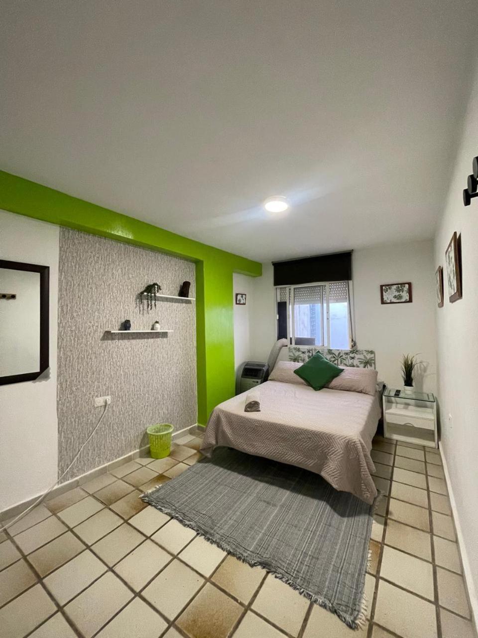Habitacion Muy Centrica. กรานาดา ภายนอก รูปภาพ