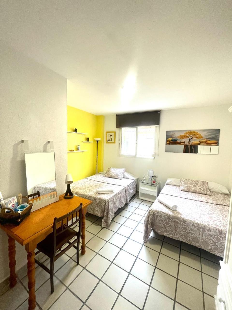 Habitacion Muy Centrica. กรานาดา ภายนอก รูปภาพ