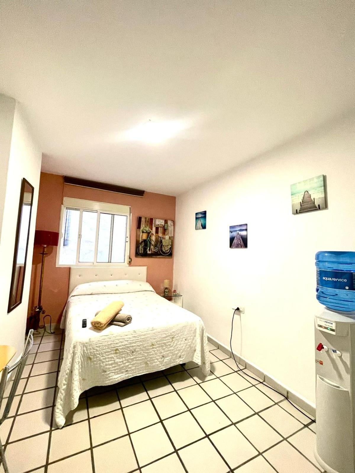 Habitacion Muy Centrica. กรานาดา ภายนอก รูปภาพ