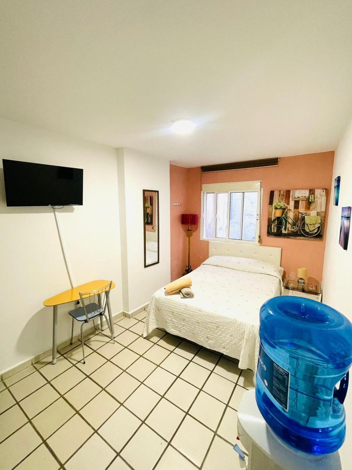 Habitacion Muy Centrica. กรานาดา ภายนอก รูปภาพ