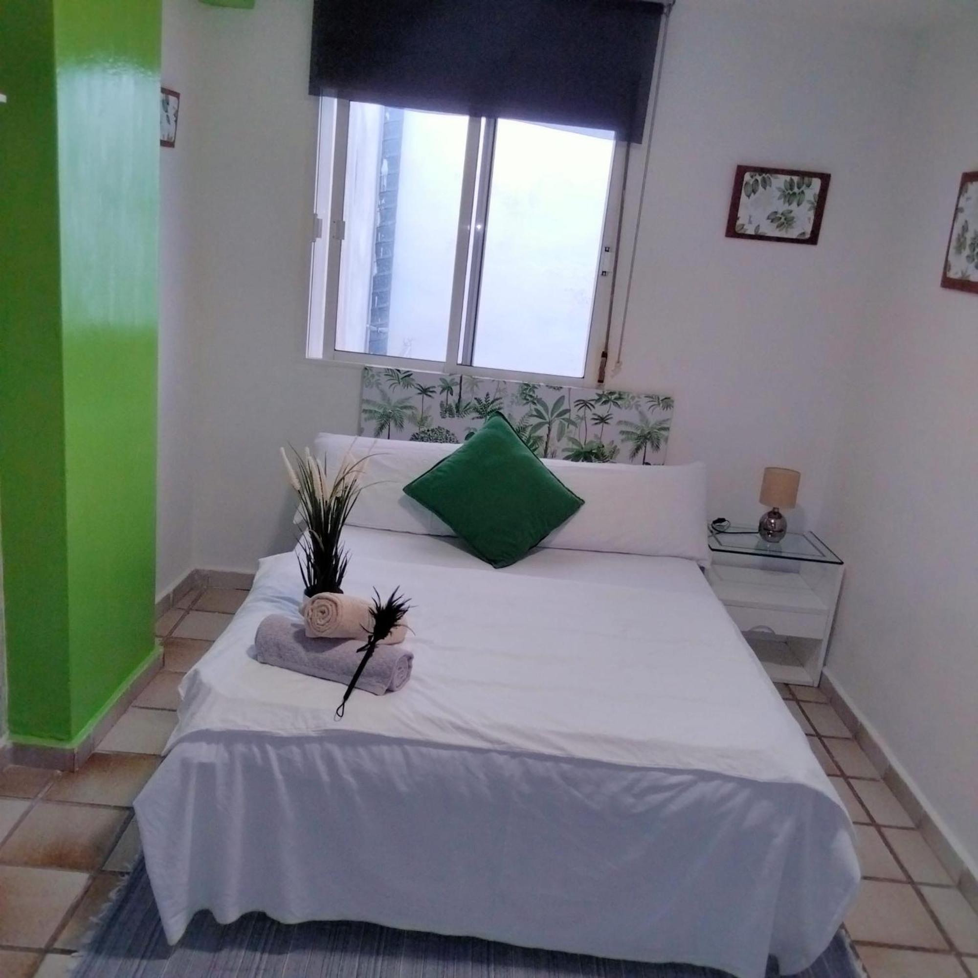 Habitacion Muy Centrica. กรานาดา ภายนอก รูปภาพ